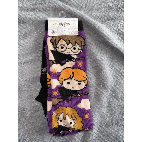 Wizarding World Accessories - New Harry Potter Wizarding World Harry Ron Hermione Adult Socks NWT